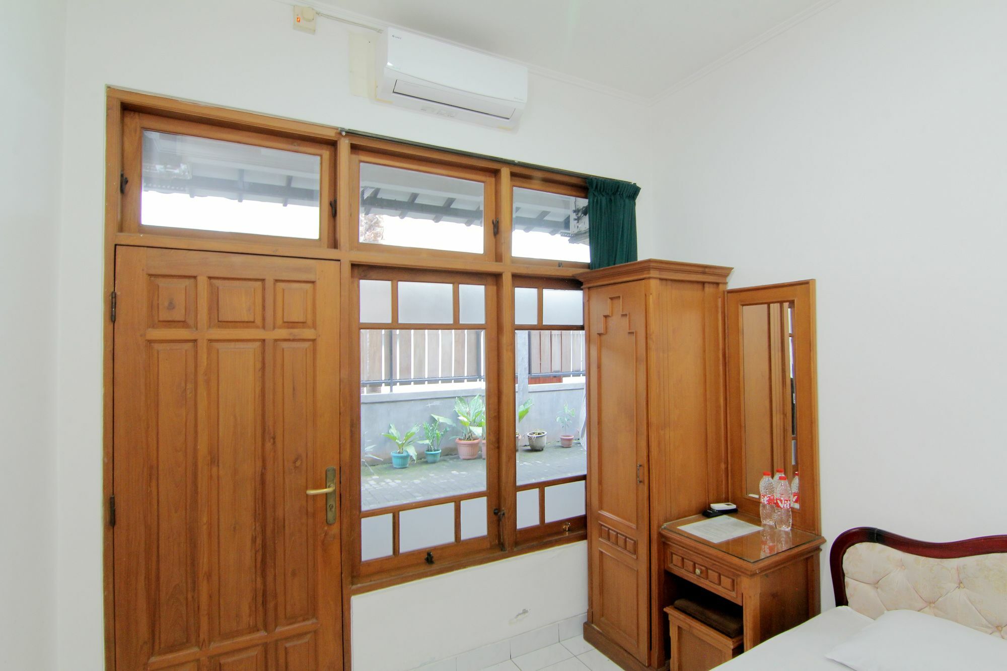 Hotel Fevytra Syariah Jogjacarta Exterior foto