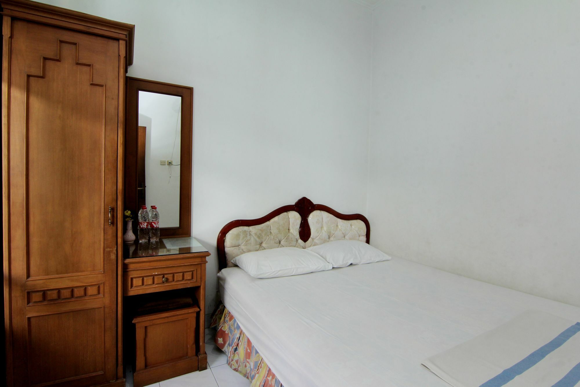 Hotel Fevytra Syariah Jogjacarta Exterior foto