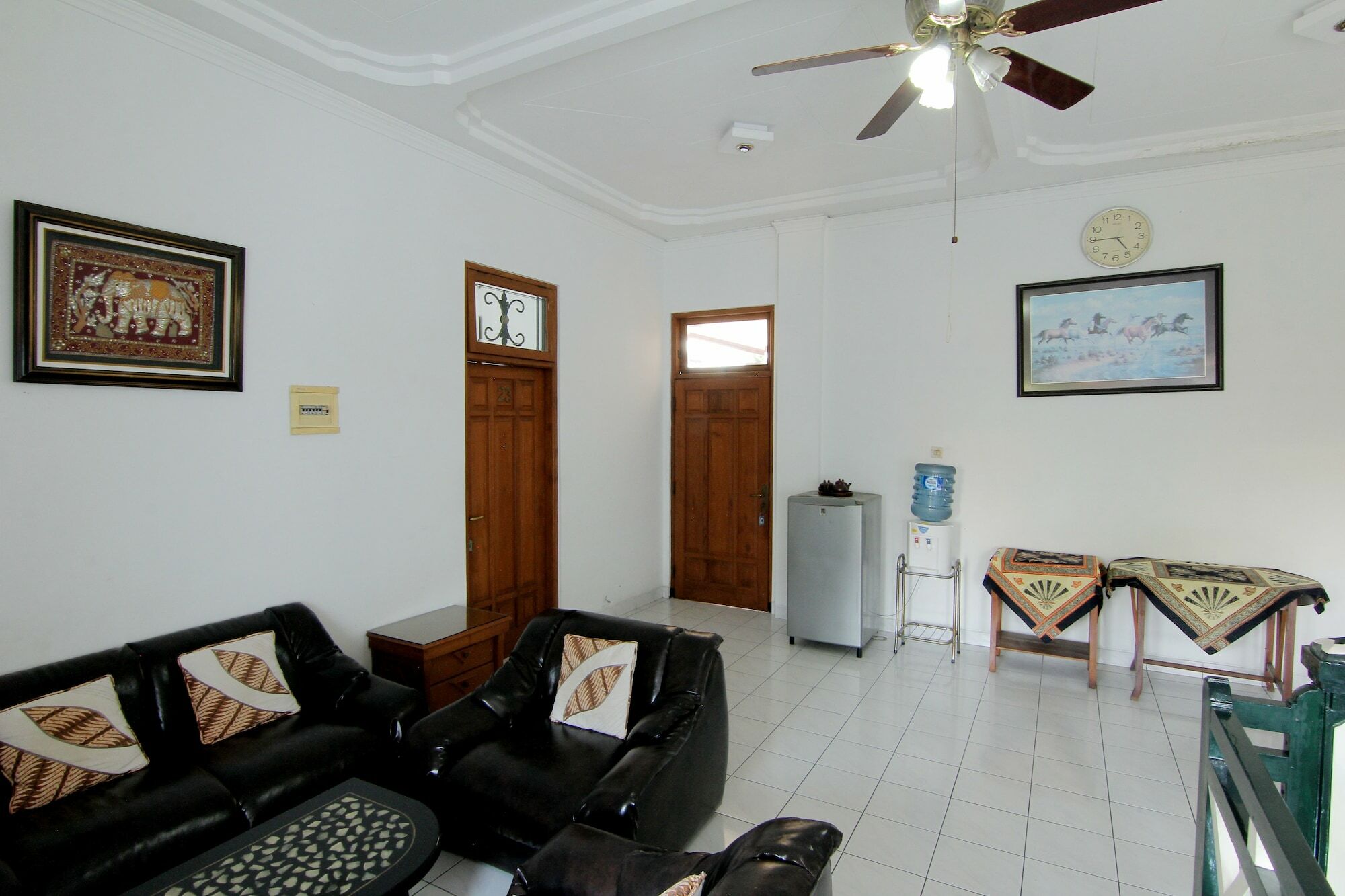 Hotel Fevytra Syariah Jogjacarta Exterior foto